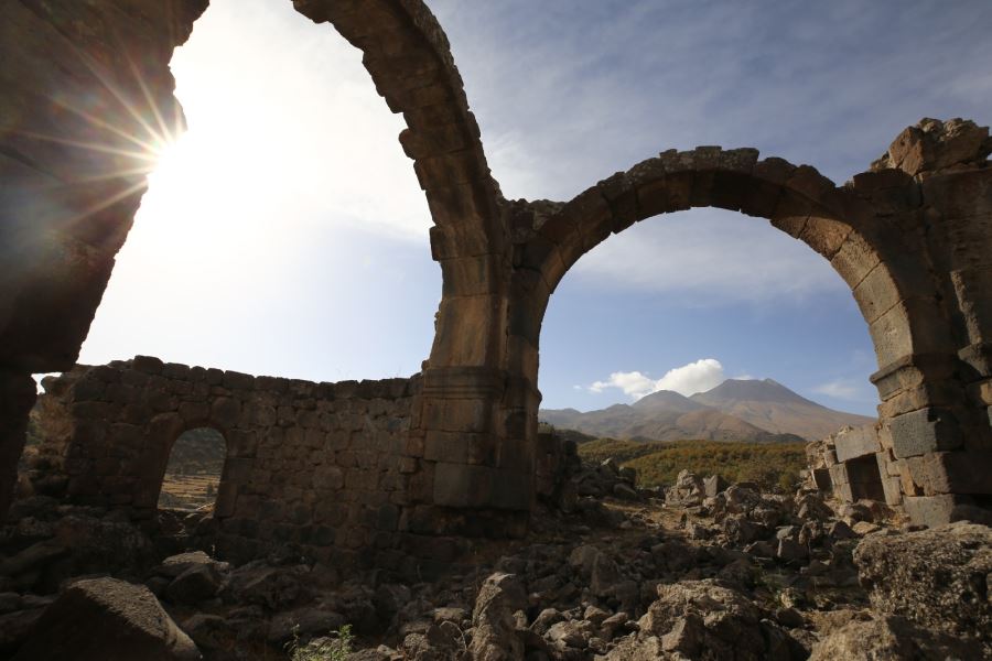 Kapadokya’nın ‘Efes’i olmaya aday Antik Mokissos (Nora) şehrinde 30 yılın ardından çalışmalar yeniden başlıyor