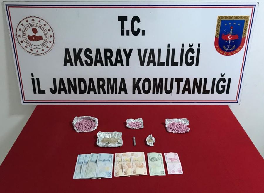 Aksaray İl Jandarma Komutanlığı uyuşturucu tacirlerine göz açtırmıyor