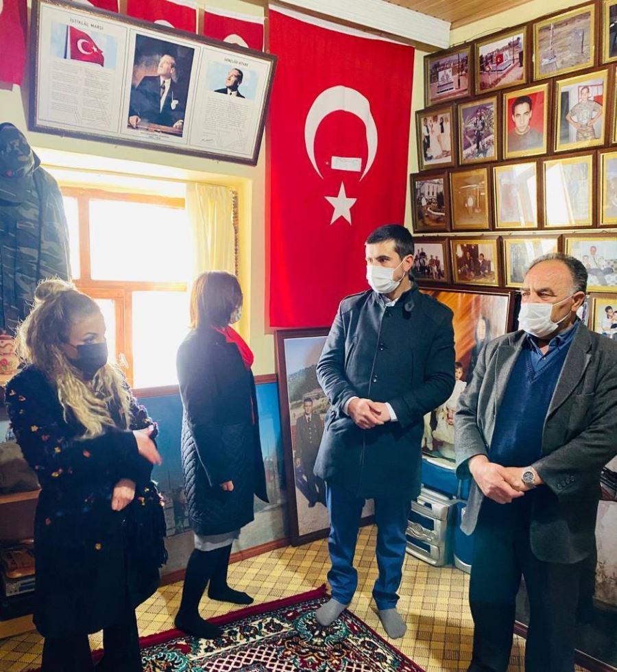 TATLICA ŞEHİT ÜNAL DEMİR ORTAOKULU ŞEHİDİNİ UNUTMADI