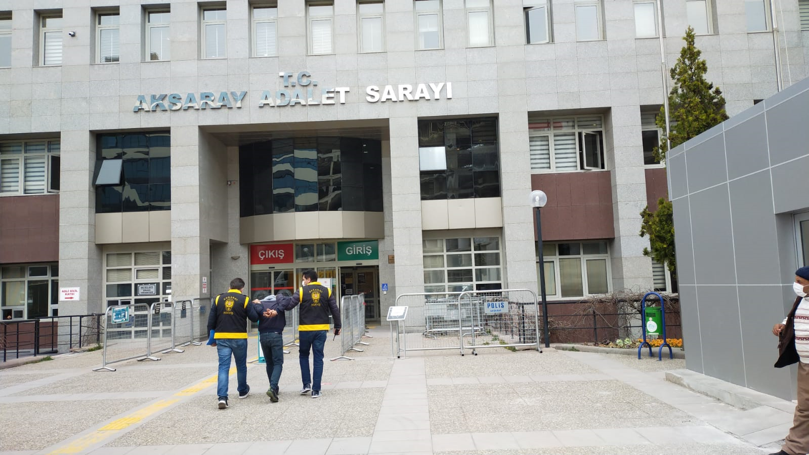 Ankarada dolancılık yapan şüpheli Aksarayda yakalandı 
