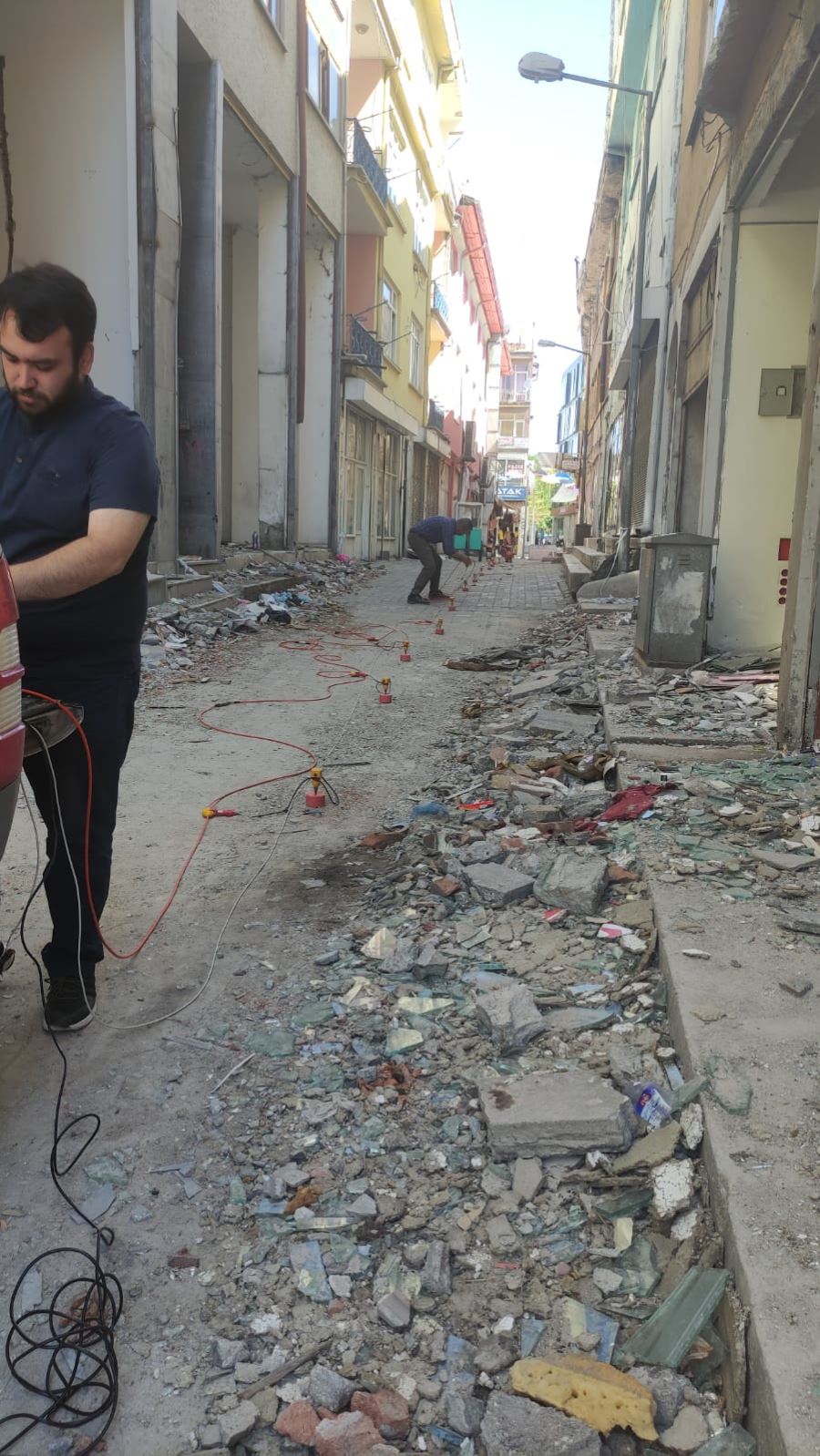 HAMİDİYE KENTSEL DÖNÜŞÜM ALANINDA JEOFİZİK ETÜT ÇALIŞMALARI YAPILDI
