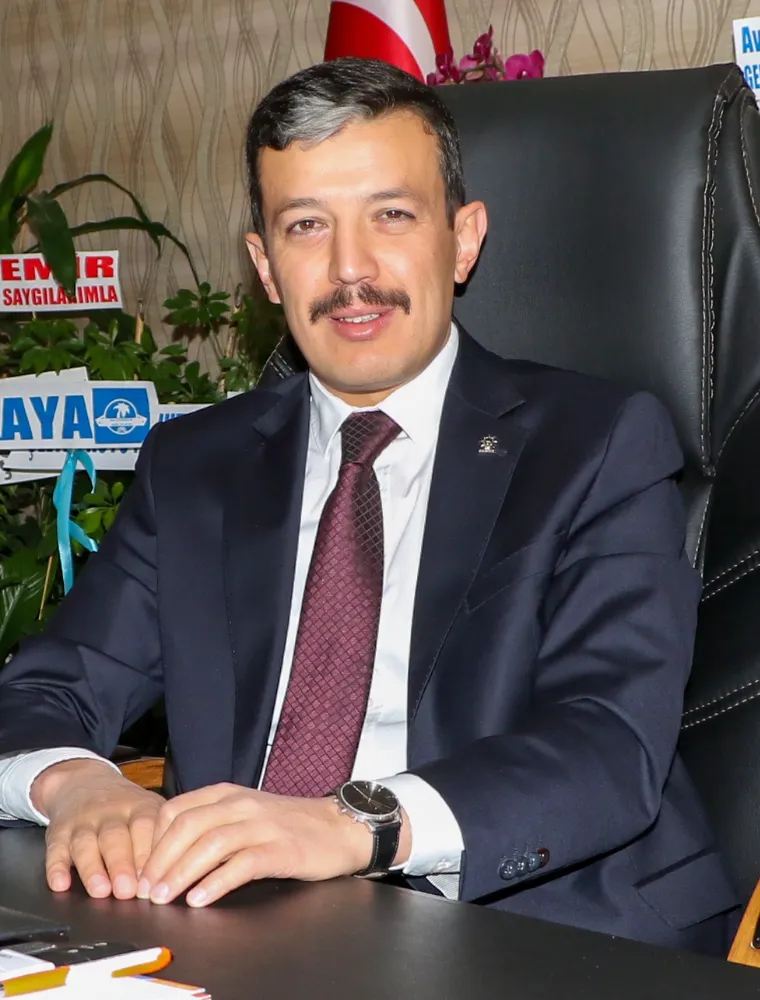 AK PARTİ’DE ADAY ADAYLIĞI BAŞVURUSUNDA SON GÜN