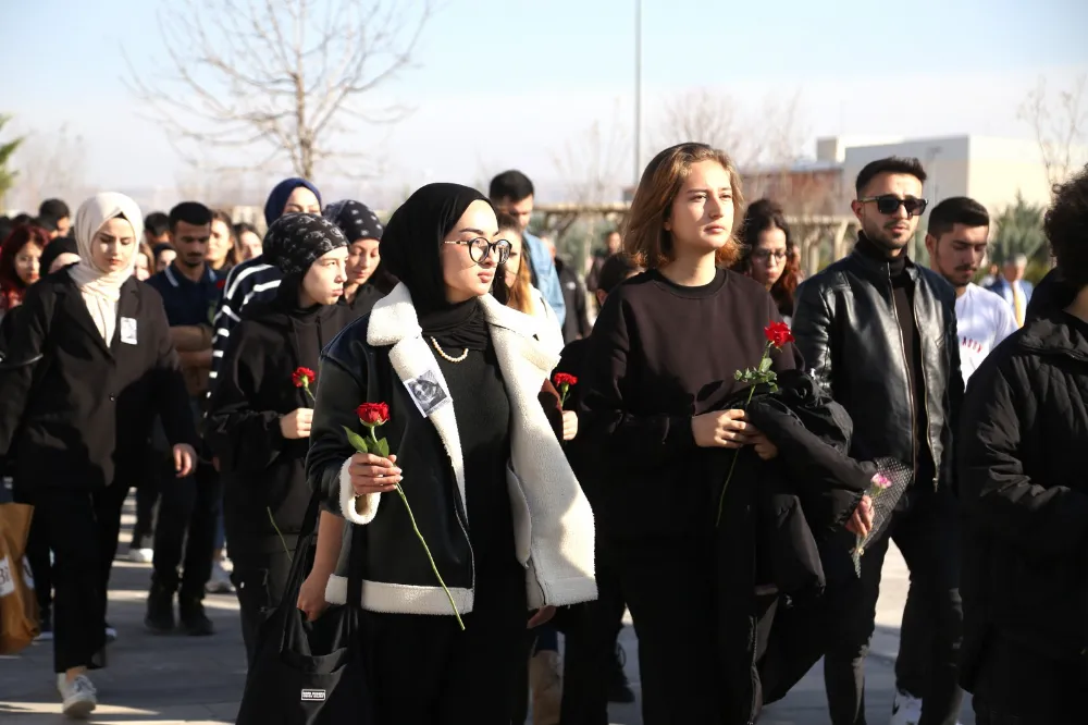 ARKADAŞLARI, MİNE NUR UYSAL’I DUALARLA ANDI: DAİMA KALBİMİZDESİN