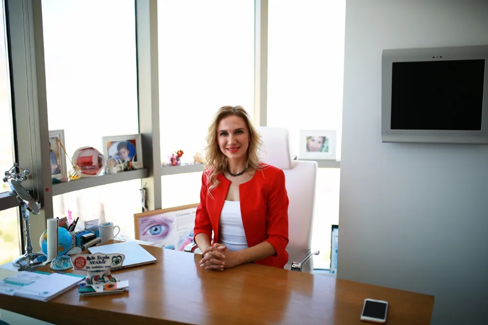 Göz de Arpacık Neden Çıkar? Nasıl Tedavi Edilir?  Göz Hastalıkları Uzmanı Op. Dr. Şeyda Atabay konu hakkında bilgiler verdi.