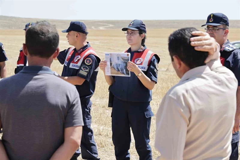 Anız Yangınlarına Karşı Jandarma Ekipleri 24 Saat Eğitim ve Denetimde