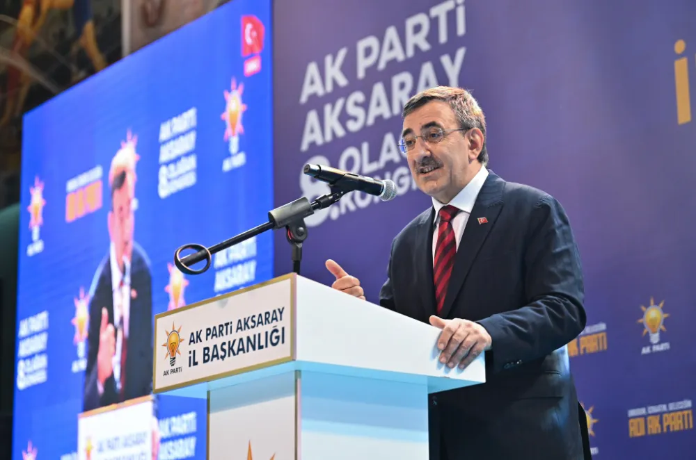 CUMHURBAŞKANI YARDIMCISI YILMAZ; “AKSARAY İÇİN ÜZERİMİZE DÜŞENİ YAPMAYA HER ZAMAN HAZIRIZ”