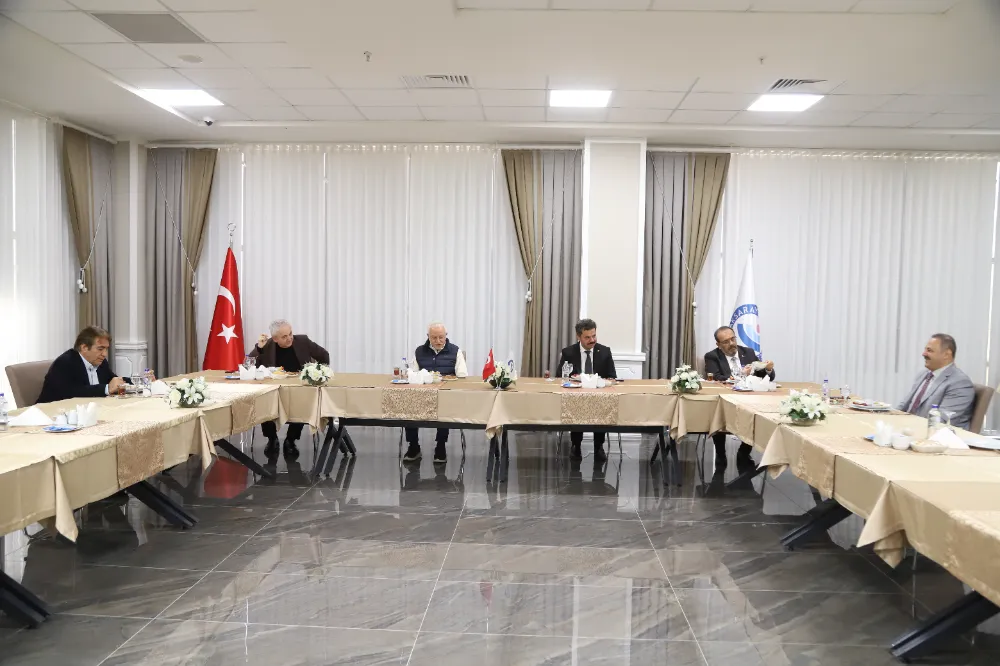 ASÜ Rektörü Arıbaş, rektörleri  istişare programında ağırladı