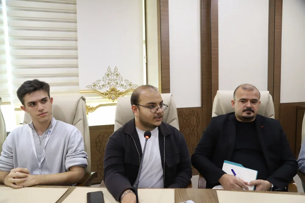 Rektör Arıbaş: Üniversiteyi sizlerle birlikte yöneteceğiz