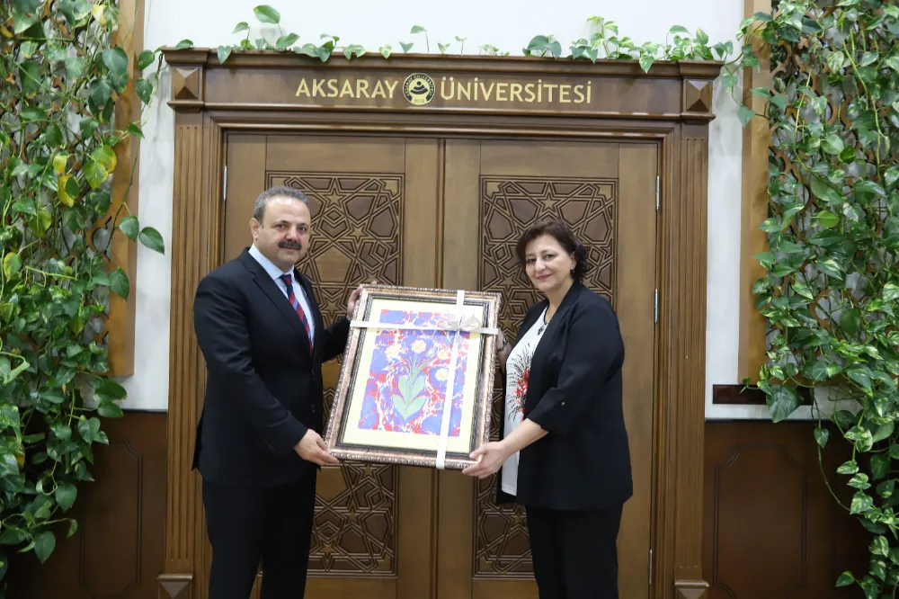 Aksaray Down Sendromlular Derneği  yönetiminden Rektör Arıbaş’a ziyaret