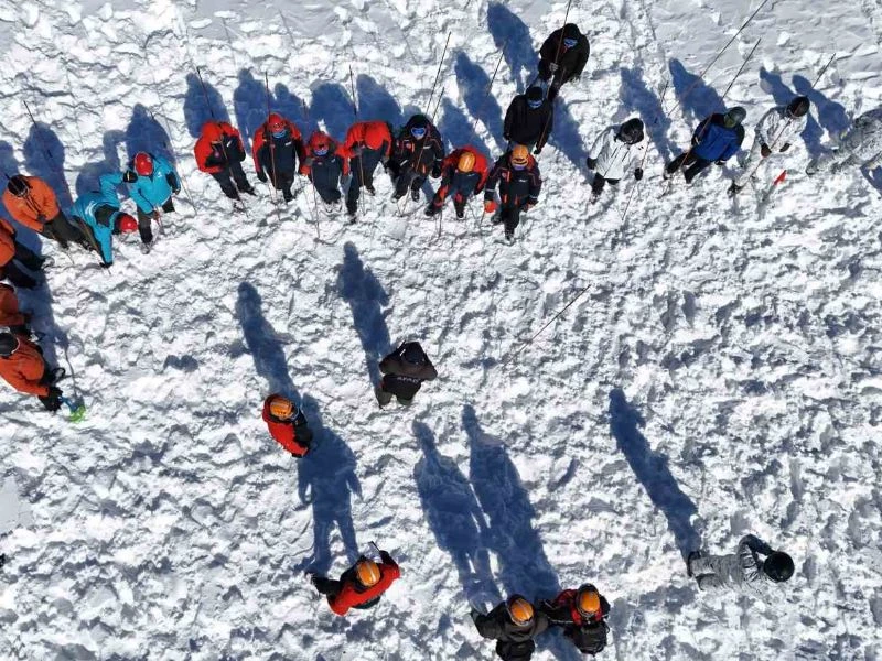 Ergan Kayak Merkezi’nde Gerçeği Aratmayan Çığ Tatbikatı