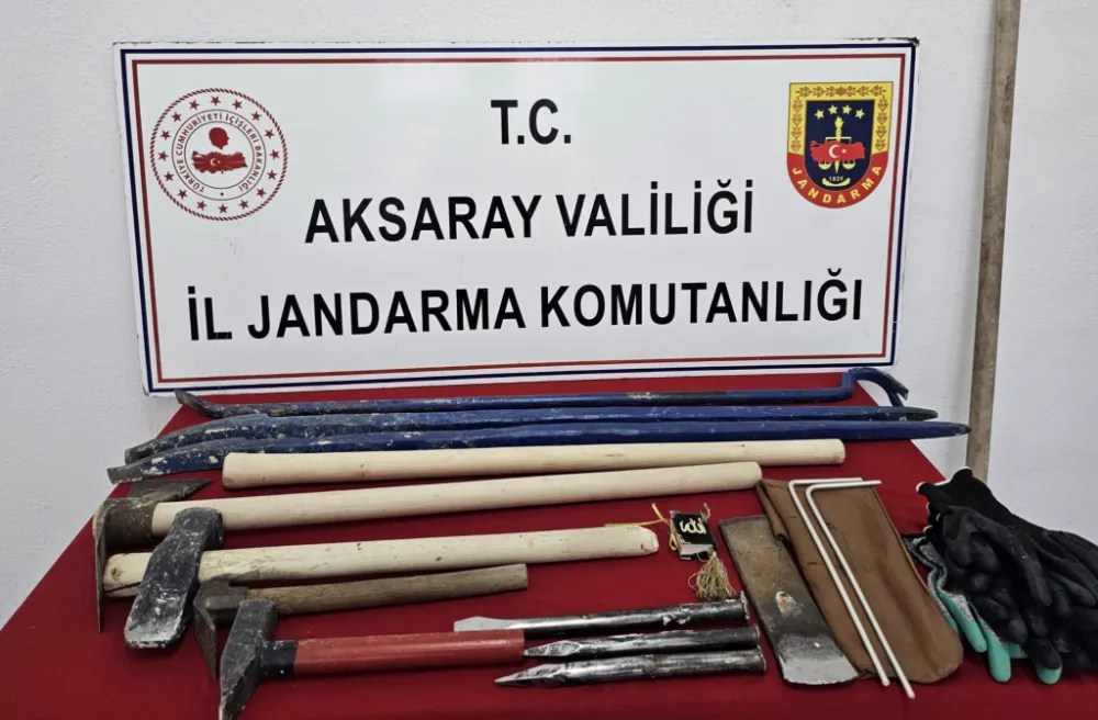 AKSARAY İL JANDARMA KOMUTANLIĞI  KAÇAK KAZI YAPANLARI YAKALADI