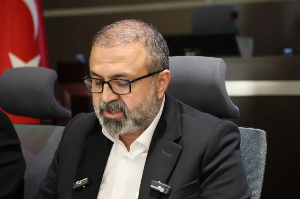 BUGÜN BURADA, AKSARAY’IMIZIN GURURU MOTOLUX 68 AKSARAYSPOR’UMUZUN BAŞARISI İÇİN BİR ARAYA GELMENİN HAKLI HEYECANINI YAŞIYORUZ. 