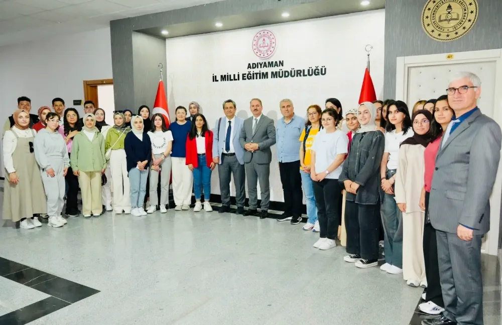 ASÜ Eğitim Fakültesi’nden  15 köy okuluna 43 bin kitap