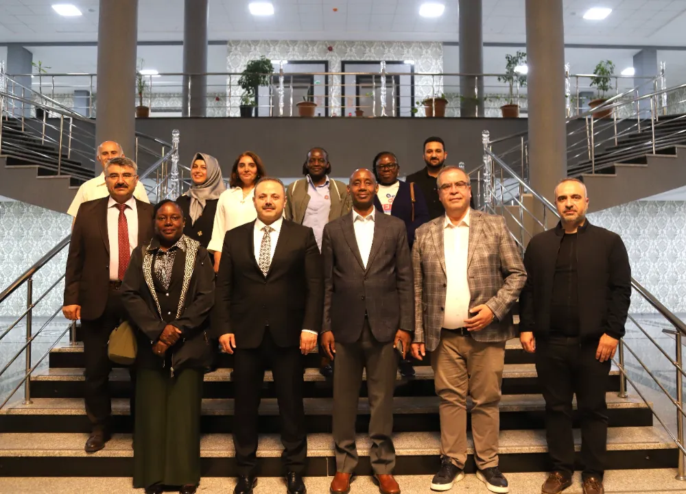 ASÜ ve Uganda arasındaki  akademik iş birliği güçleniyor