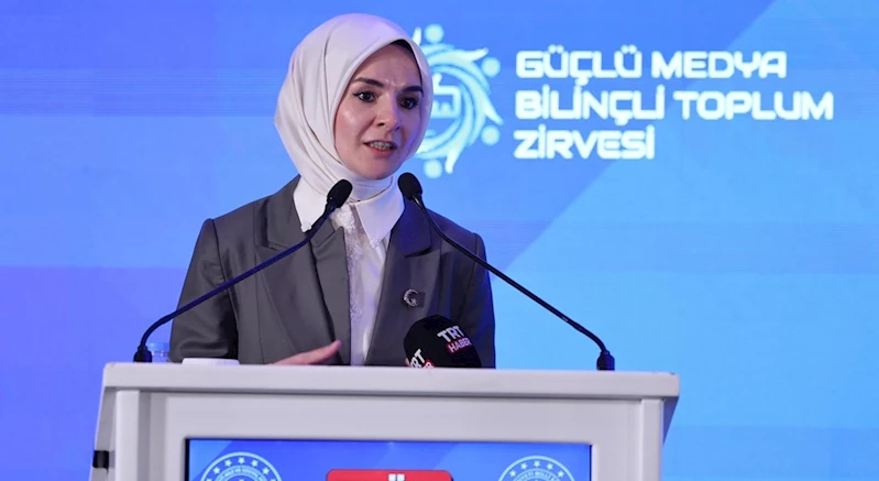 Bakanımız Mahinur Özdemir Göktaş, 