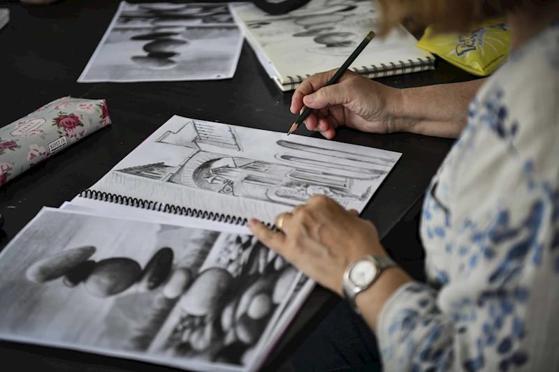 ABB’DEN BAŞKETLİLERE ÖZEL ÜCRETSİZ SANAT KURSLARI