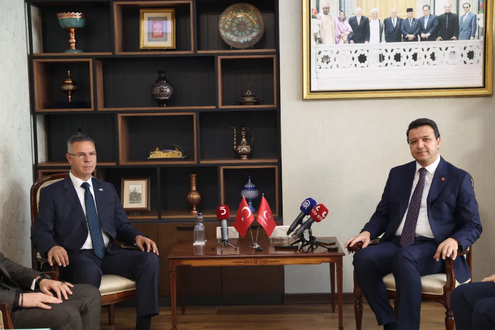 FİLİSTİN BÜYÜKELÇİSİ FAED MUSTAFA’DAN SAADET PARTİSİ’NE ZİYARET